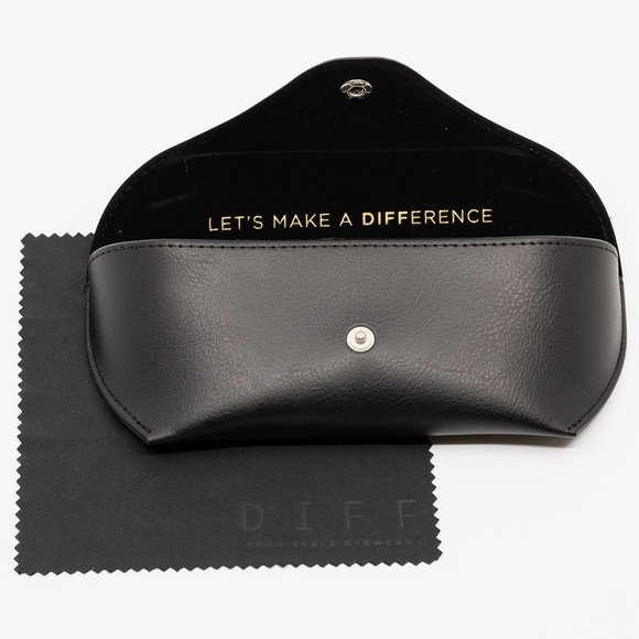 DIFF Pink Cleo Sunglasses Cat Eye Transparent Pink Frames Pink Lenses Retro NWT - Picture 8 of 10